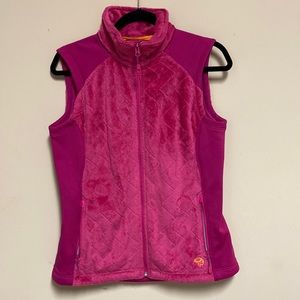 Mountain Hardware vest